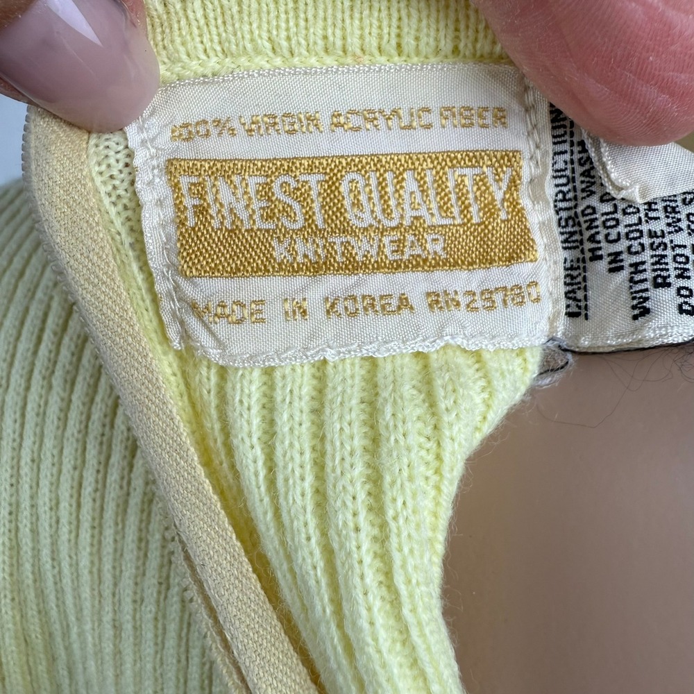 VTG 70s Korean Ribbed Womens Yellow Turtleneck Sweater Zip Acrylic Knit XS/S - Picture 11 of 13